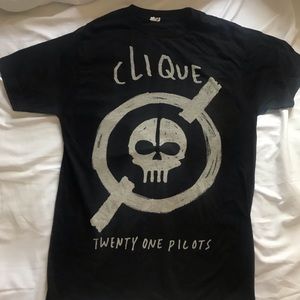 Twenty One Pilots 2014 quiet is violent tour shirt